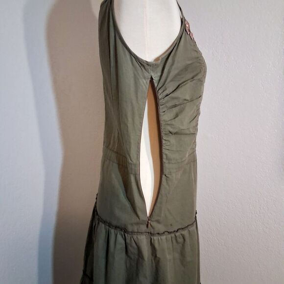 Lizi Olive Green Dress with Floral Embroidery Sizs XL - Picture 8 of 10